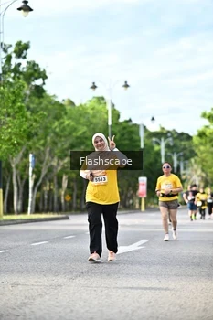 Runner Photo 1997514