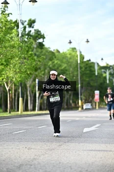 Runner Photo 1997535