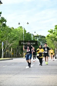 Runner Photo 1997543