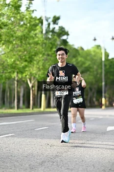 Runner Photo 1997553