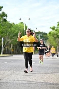Runner Photo 1997656
