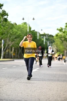 Runner Photo 1997710