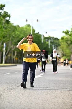 Runner Photo 1997712