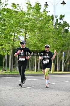 Runner Photo 1997716