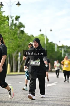 Runner Photo 1997733