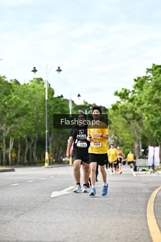 Runner Photo 1997744