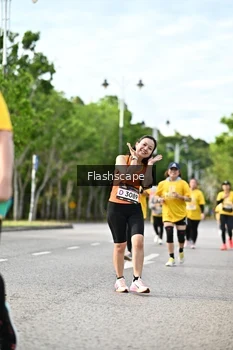 Runner Photo 1997759
