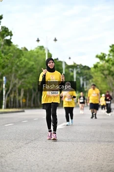 Runner Photo 1997774