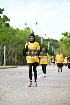Runner Photo 1997777