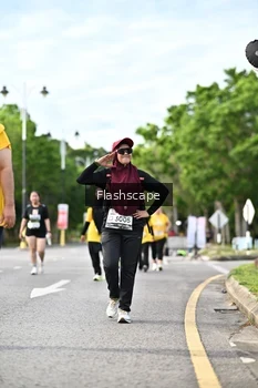 Runner Photo 1997785