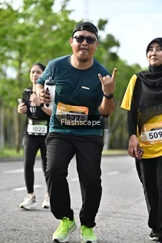 Runner Photo 1997803