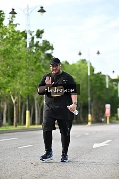 Runner Photo 1997828