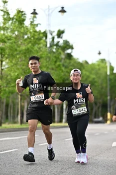Runner Photo 1997831
