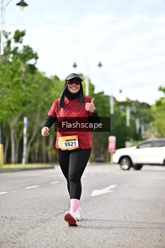 Runner Photo 1997834