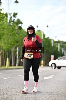 Runner Photo 1997835