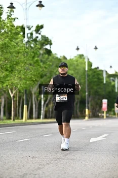 Runner Photo 1997873