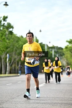 Runner Photo 1997904