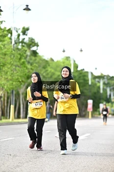 Runner Photo 1997915