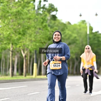 Runner Photo 1997937