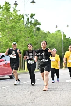 Runner Photo 1997984