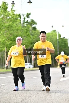 Runner Photo 1997992