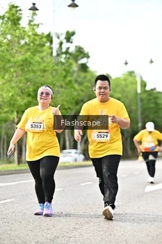 Runner Photo 1997996