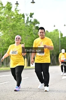 Runner Photo 1997998