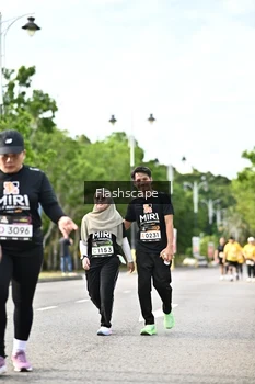 Runner Photo 1998013