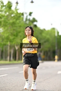 Runner Photo 1998025