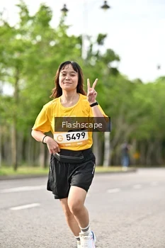 Runner Photo 1998035
