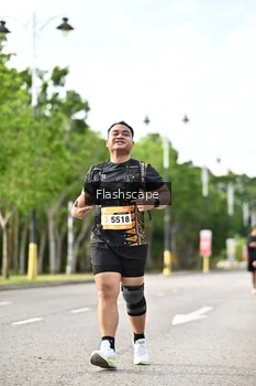 Runner Photo 1998052