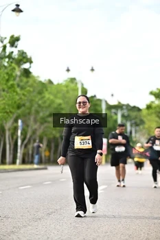Runner Photo 1998058
