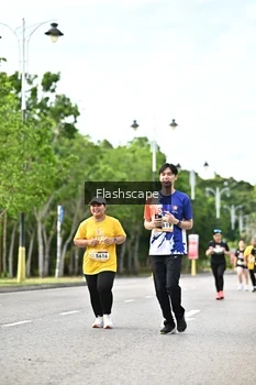 Runner Photo 1998074