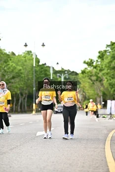 Runner Photo 1998118