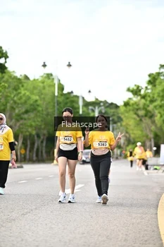 Runner Photo 1998122