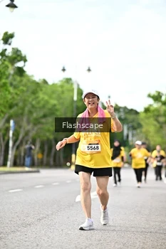 Runner Photo 1998143