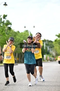 Runner Photo 1998163
