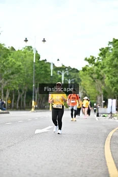 Runner Photo 1998174