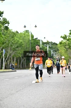 Runner Photo 1998181