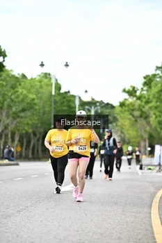 Runner Photo 1998186