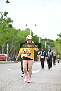 Runner Photo 1998192