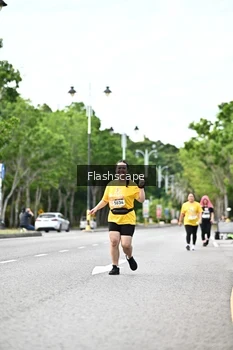 Runner Photo 1998274