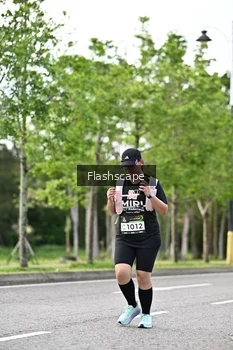 Runner Photo 1998348