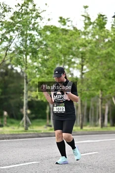 Runner Photo 1998354