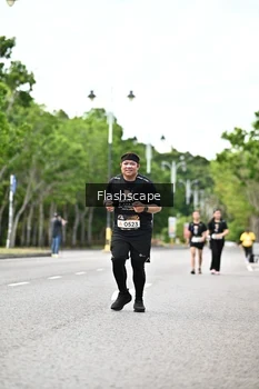 Runner Photo 1998361