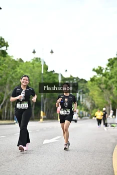 Runner Photo 1998370