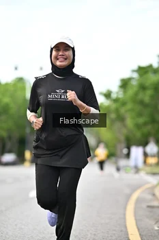 Runner Photo 1998384