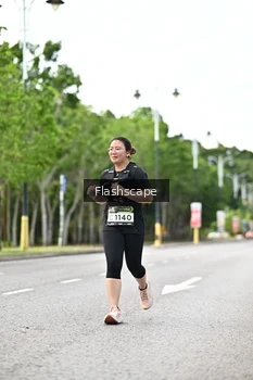 Runner Photo 1998449