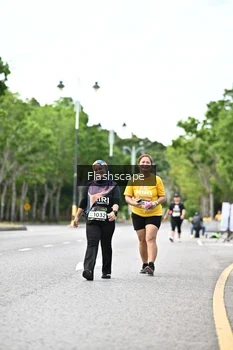 Runner Photo 1998484