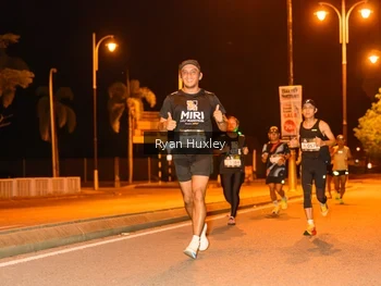 Runner Photo 2001693